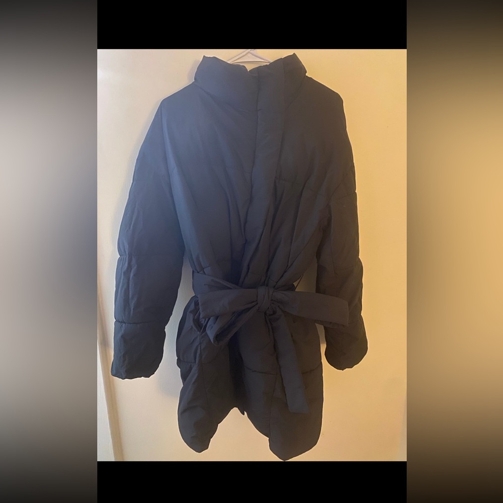 Women’s GAP Water Repellent Puffer Jacket EUC